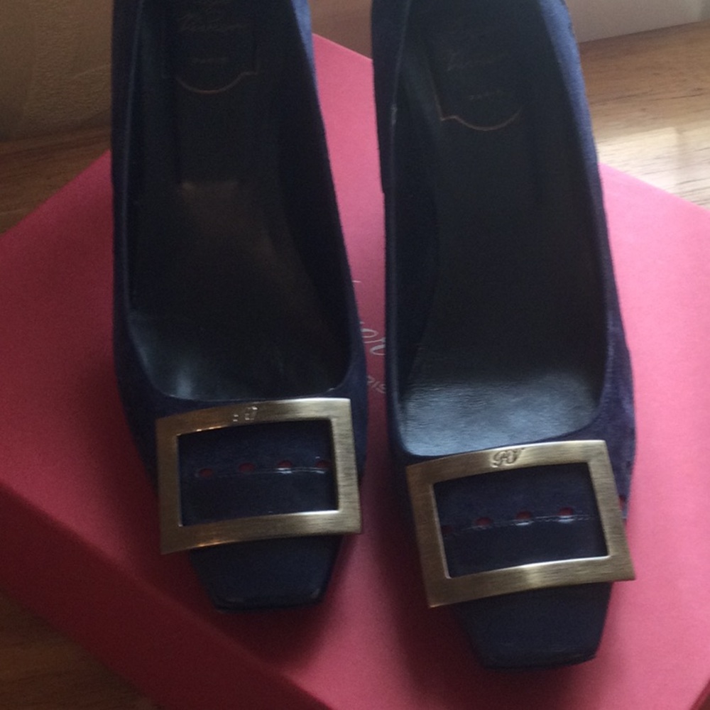 ROGER VIVIER WOMEN SHOES